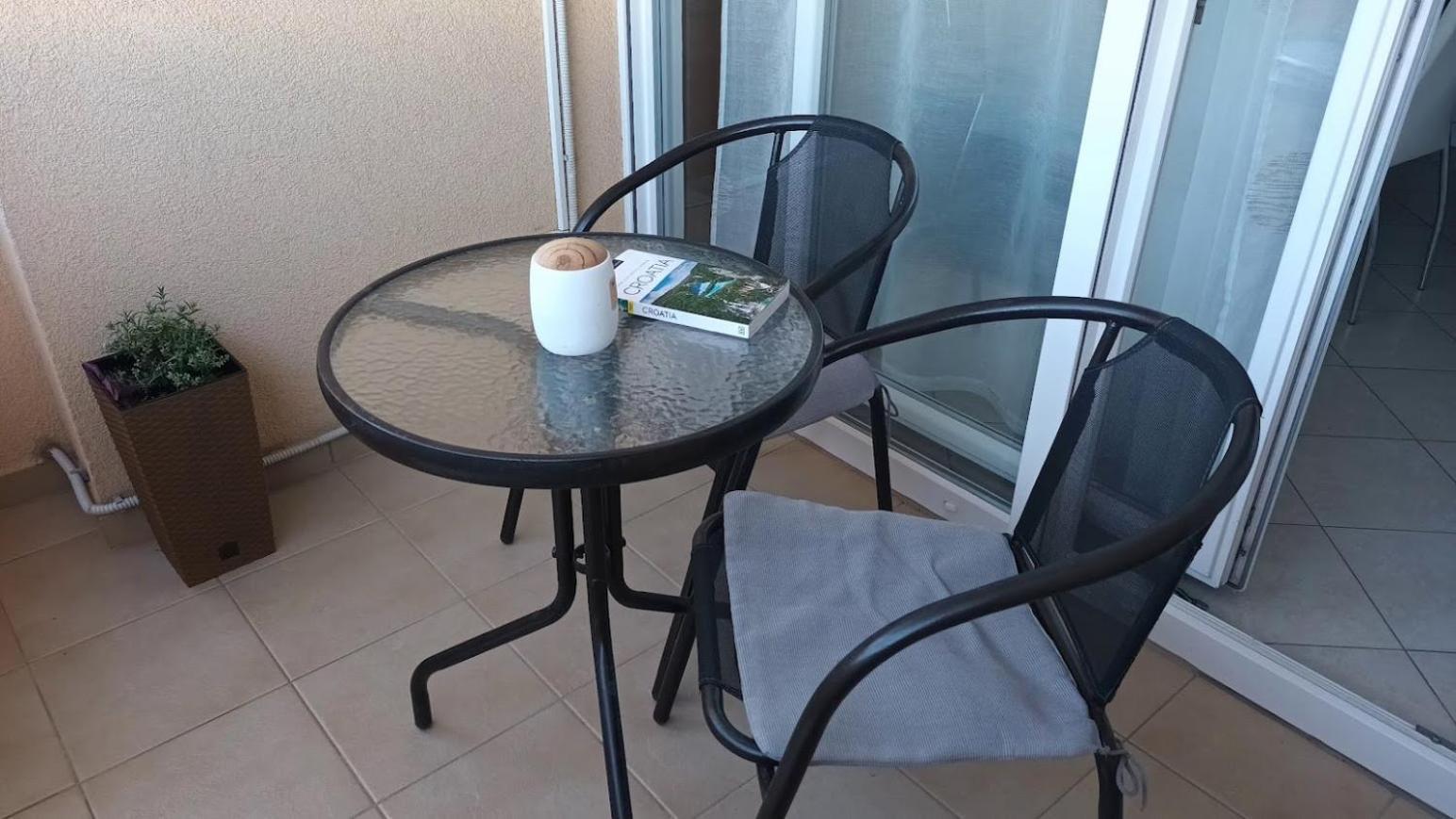 Apartman Sandra -Private Parking And Garden Zadar Ngoại thất bức ảnh